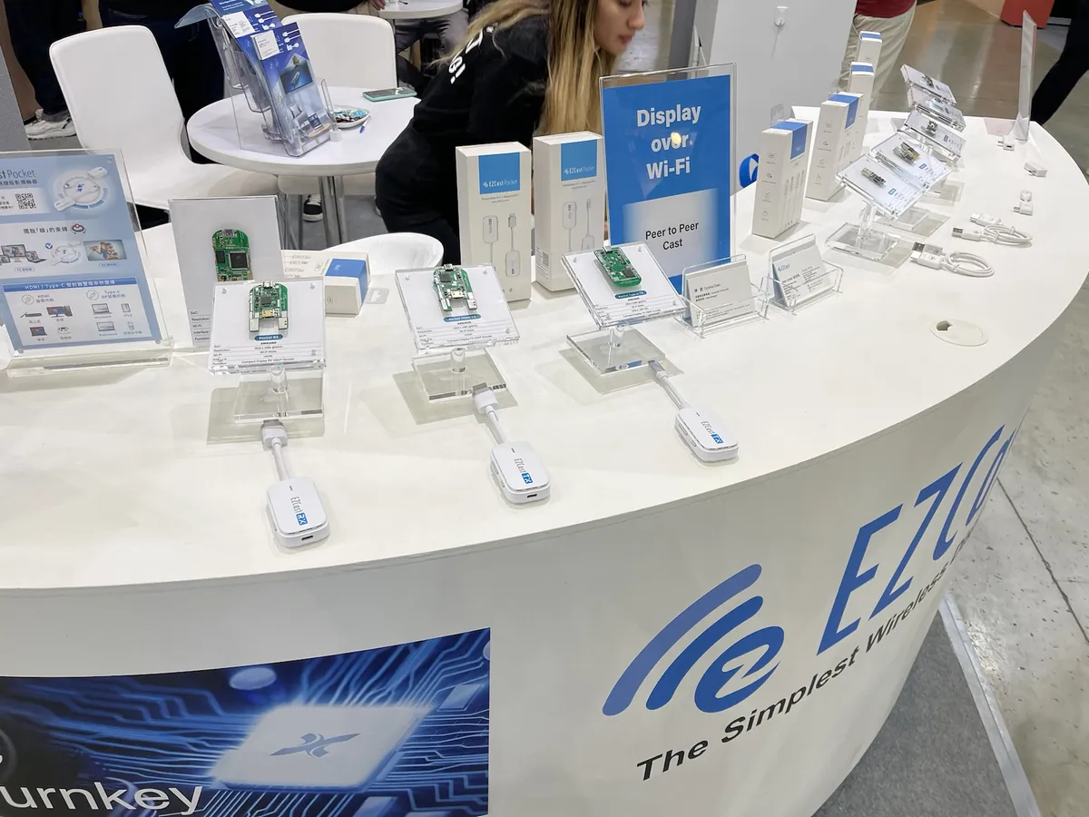 EZCast